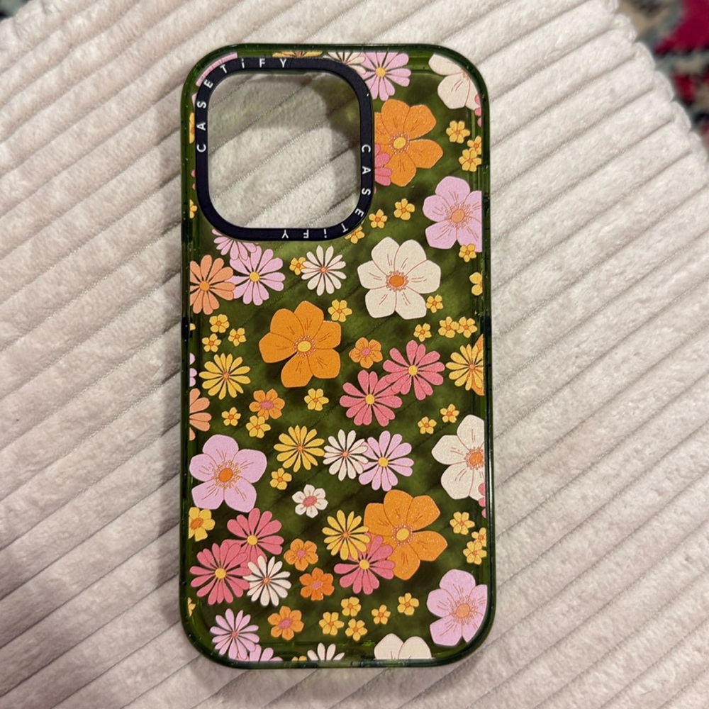 Casetify green glitter retro groovy flowers iPhone 14 Pro phone case